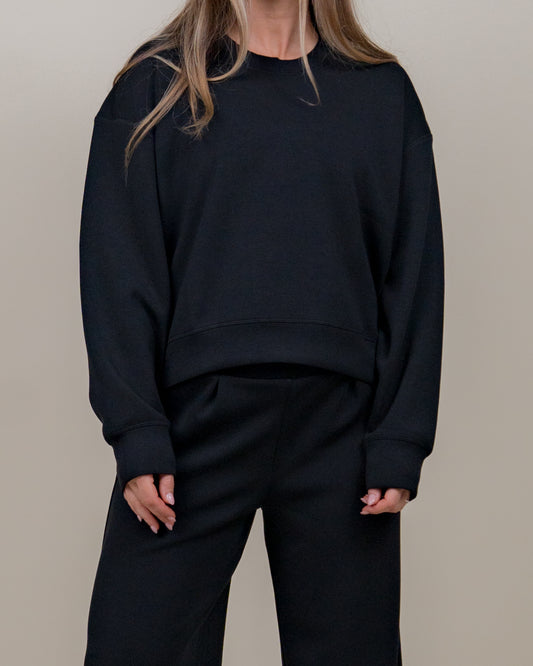 Aires Crewneck