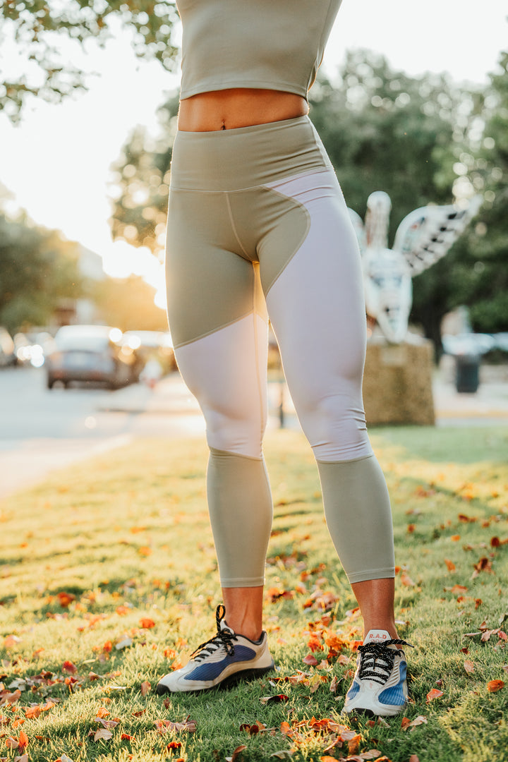 Orbit Legging